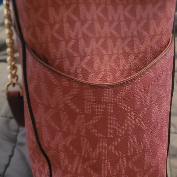 Michael Kors - Picture 3 of 5